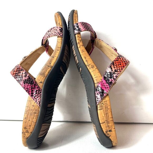 Vionic Flat Strappy Slide Sandals Womens 9 Snake Skin Print Embellished Open Toe - Picture 5 of 10